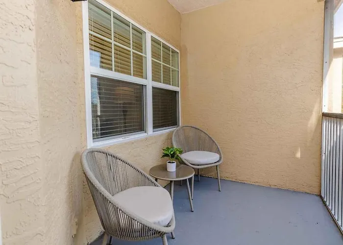 Landing Modern With Amazing Amenities